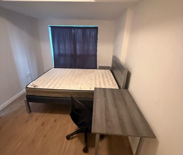 For Lease - 275 Larch Street Unit# B - 112, Waterloo, Ontario - Photo 2