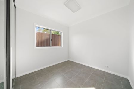 Gorgeous 2 Bedroom Granny Flat - Photo 4