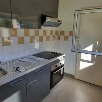 Appartement à louer 2 pièces 47.4m² - Photo 2