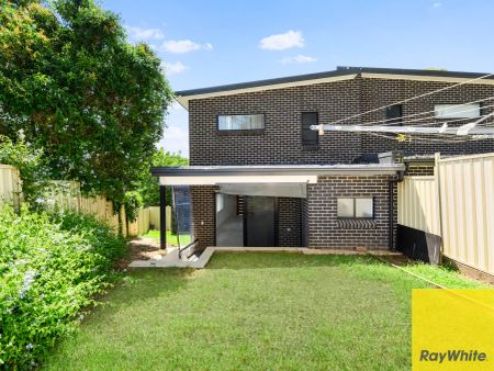 38 Arakoon Avenue, Penrith NSW 2750 - Photo 5