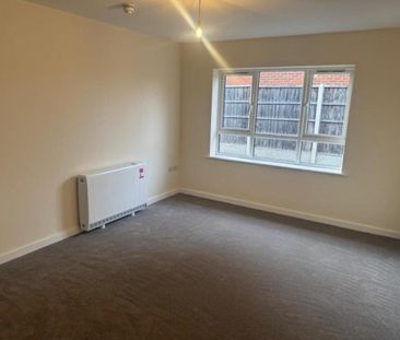 Elliott Road, March - Photo 2