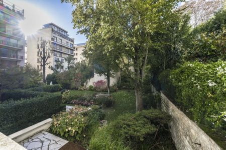 BOULEVARD MAURICE BARRES - NEUILLY SUR SEINE - Photo 3