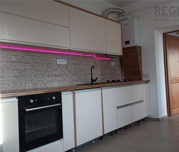 Casa individuala, 3 Camere Decomandat, Curte, Terasa, Centra - Fotografie 4