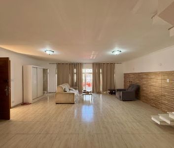 Casa para alugar com 218m², 3 quartos e 3 vagas - Photo 2
