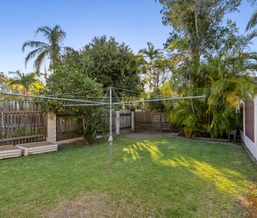 Versatile Family Home with Pool! - Photo 1