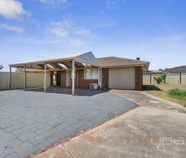 4 Pinnacle Crescent, Brookfield - Photo 4