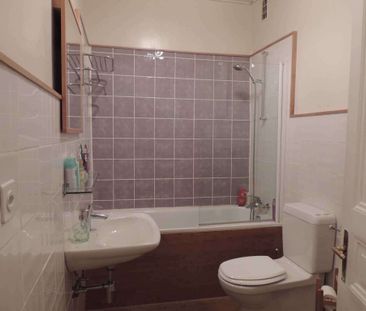 Magnifique appartement de 2.5 pièces Vieille-Ville - Photo 4