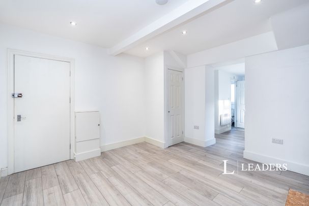 1 bedroom apartment to rent Portswood Road, Southampton, Hampshire, SO17 - Photo 1