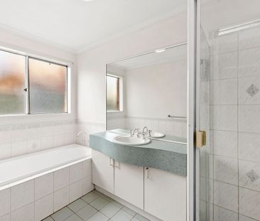 Relaxed Family Living - Photo 4