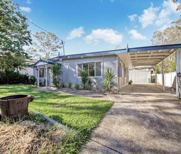 Neat & Tidy Home Close To Parks, Shops & Goodstart Early Learning P... - Photo 6