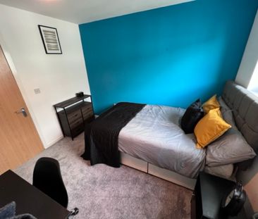 2 Bed Student Accommodation - Photo 4