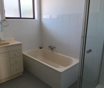 3 Bedroom Home Close To Schools & Hospital - Photo 5