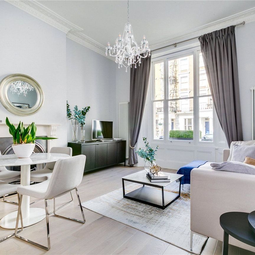 St. Stephens Gardens, W2 - Photo 1