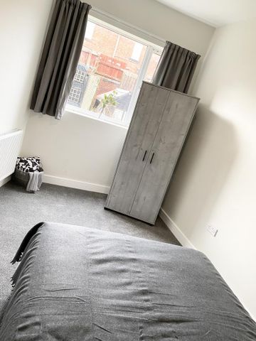 5 bedroom house share to rent - Photo 5