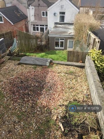1 bedroom end of terrace house to rent - Photo 5