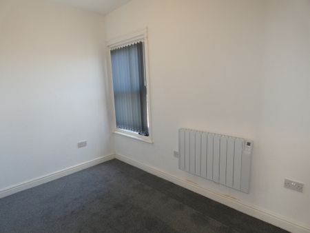 Whitegate Drive Flat 1 - Photo 5