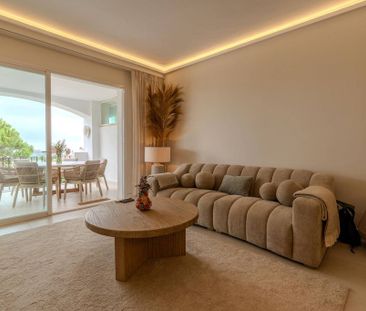 Luxury Apartment for rent in Benahavís, Andalusia - Photo 2