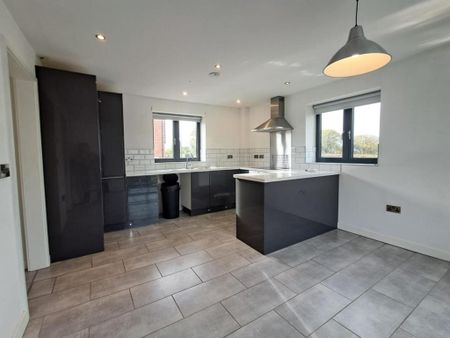 3 bedroom terraced house to rent - Photo 5