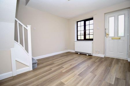 1 bedroom terraced house to rent - Photo 2