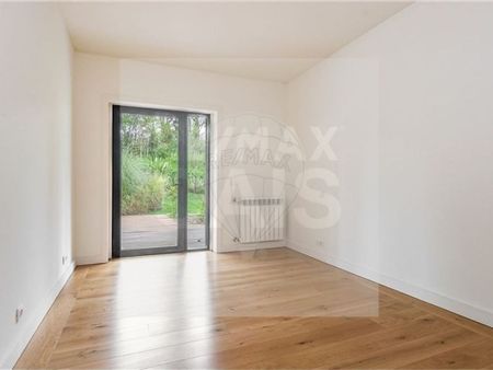 3 room luxury Flat for rent in Lumiar, Lisbon - Photo 4