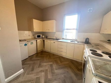 University Street, Room 7, All Bills Included, Belfast, BT7 1FZ - Photo 5