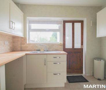 3 bedroom terraced house to rent - Photo 6