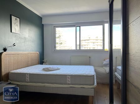 Location Appartement 3 pièces 74m² ST NAZAIRE 44600 - Photo 3