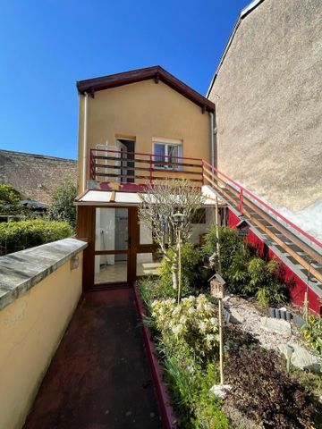 Studio meublé, terrasse, rue Victor Prouvé - Photo 2