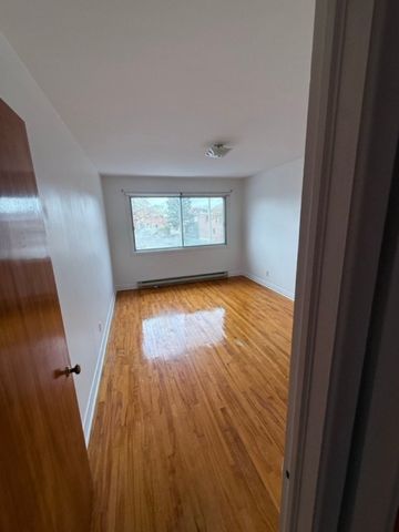 Appartement à louer - Photo 2