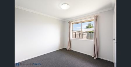 Quality, comfort & security! This two bedroo m home in Wilsonton ticks all the boxes! - Photo 4