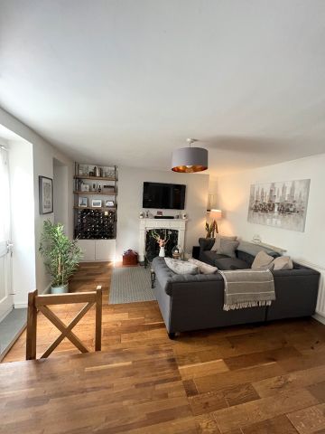 2 Bed Flat, Manor Avenue, SE4 - Photo 2