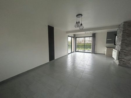 Maison 5 pièces – 136 m² environ à Guignen (ref : G75593) - Photo 2