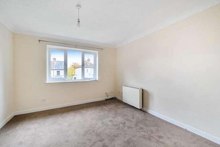 Sovereign Court, High Wycombe, HP13 - Photo 5