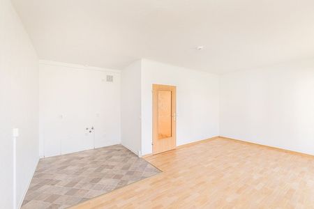 Bezugsfertige 3-Raum-Wohnung mit klassischem Zuschnitt - Foto 4