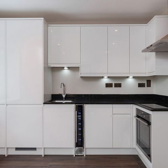 Flambard Way, Godalming - 1 bedroomProperty for lettings - Seymours - Photo 1