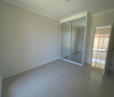 MODERN GRANNY FLAT! - Photo 2