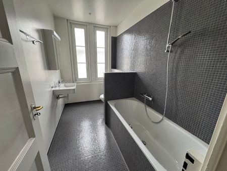 4 pièces lumineux et spacieux avec balcon - Lausanne - Photo 2