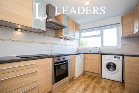 3 bedroom house to rent - Photo 2