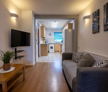 4 bedroom house to rent - Photo 3