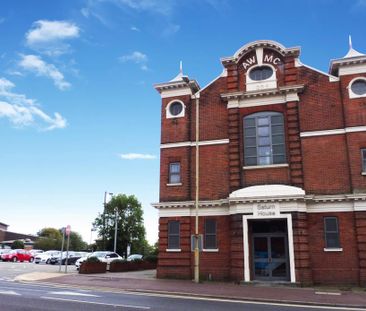 1 bedroom duplex to rent - Photo 3