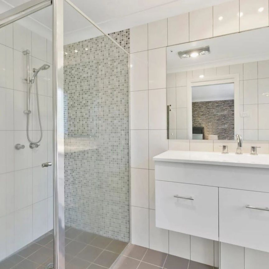 Unit 5/230 Scenic Drive, - Photo 1
