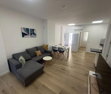 Planta baja de alquiler en Gran Vía Manga, Entremares - Photo 3