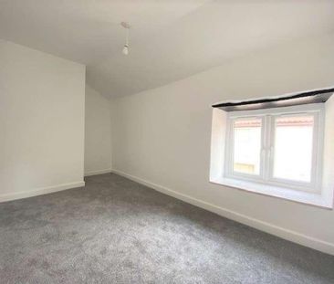 High Street, Crediton, EX17 - Photo 1