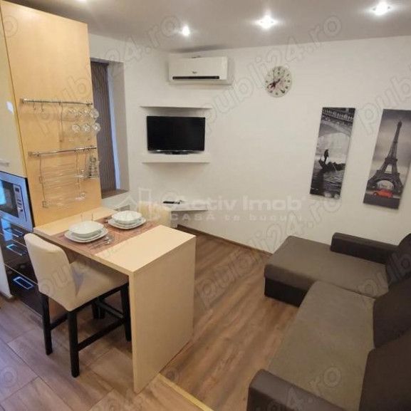 Mantuleasa - garsoniera - vila - renovata - Fotografie 1