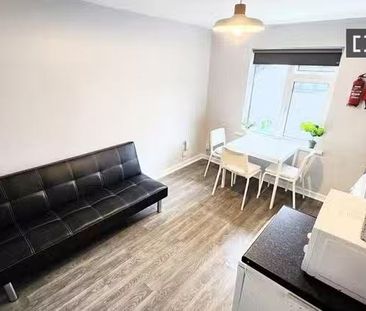 1-bedroom apartment for rent in Drumcondra, Dublin - Photo 1