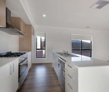 34 Campbell Road, Huntly - Photo 3