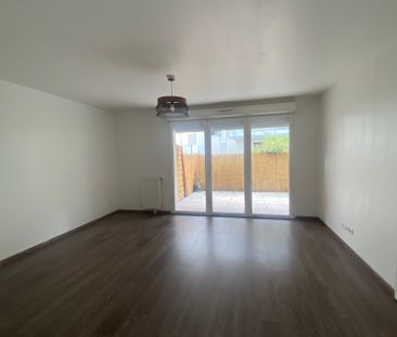 Location Appartement 3 pièces 67m² - Photo 2