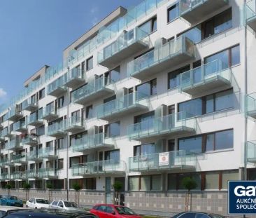 Pronájem 1+kk, s balkonem a komorou, 34 m - Photo 1