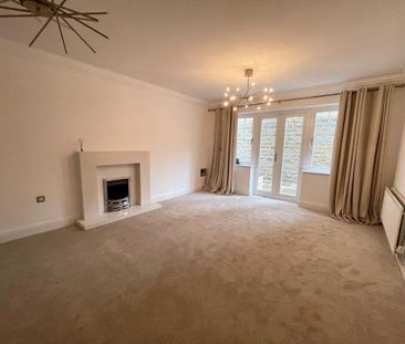 4 bedroom detached house to rent - Photo 1