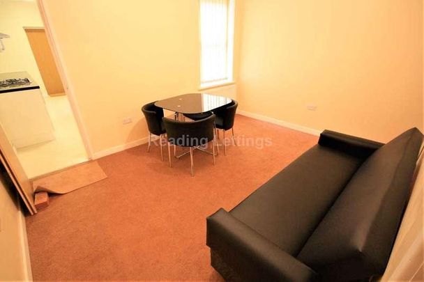 Norris Road, Reading, RG6 - Photo 1